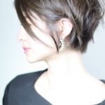 秋の大人カッコいいショートボブ